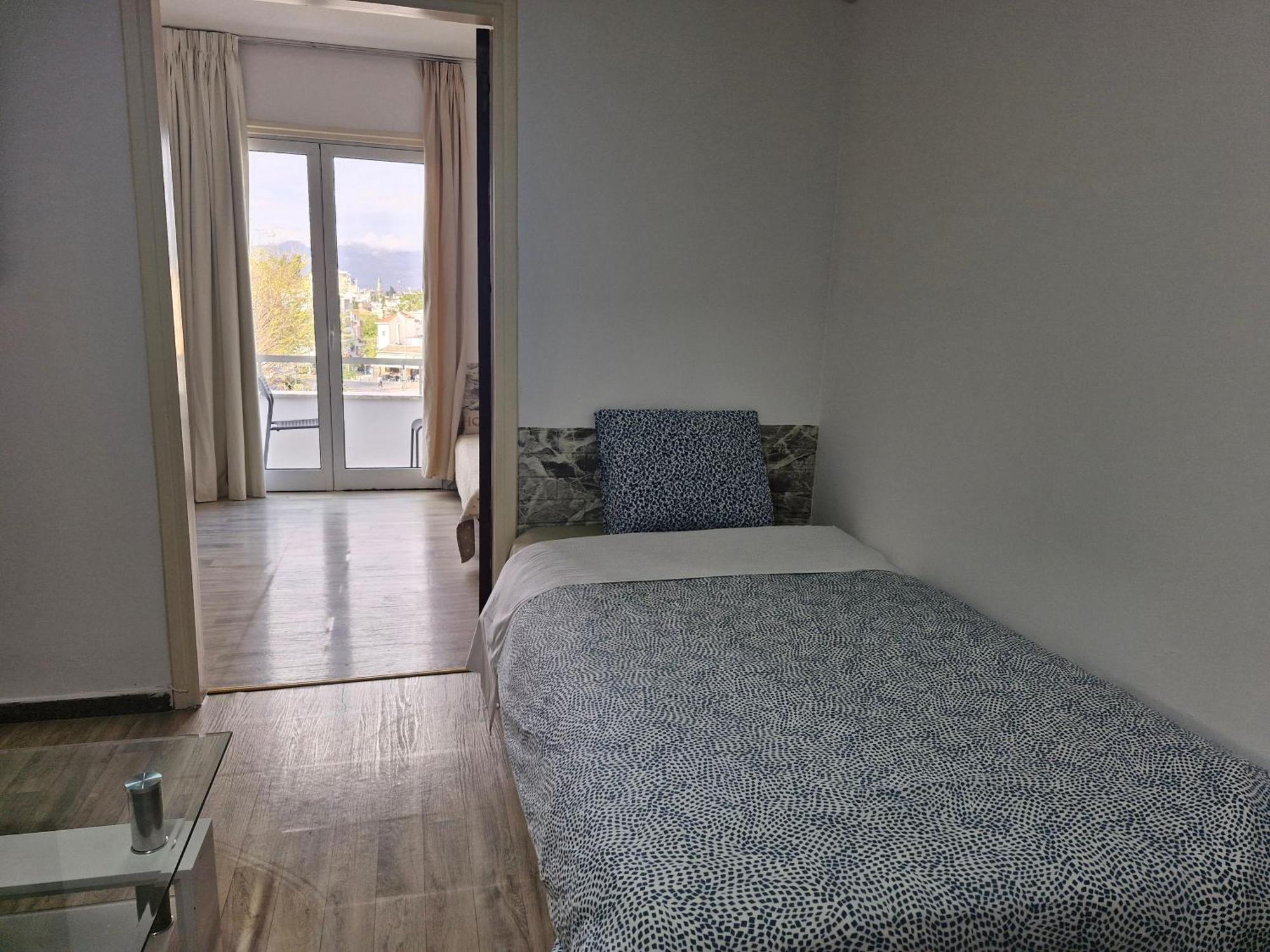 Apartamento Downtown Living By 'Flats Nicosia' Exterior foto